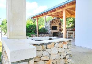 Fotografie z fotogalerie ubytování Aldos House v destinaci Ražanj
