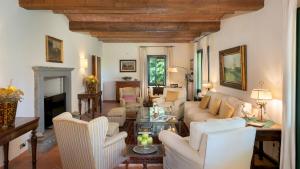 Et opholdsområde på VILLA PAESANTE 8, Emma VIllas