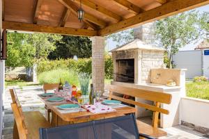 Galeriebild der Unterkunft Holiday house Mara with a private pool in Vodnjan