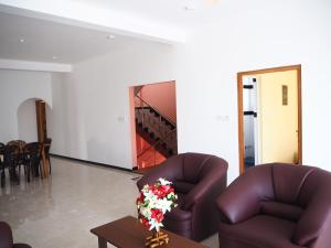 Area soggiorno di Hotel Glee