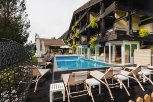 Bazén v ubytovaní Apartment Hotel Pfeifer alebo v jeho blízkosti