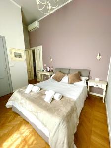 Posteľ alebo postele v izbe v ubytovaní B&B Dimora Sassetti 6