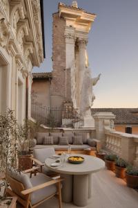 Balkón nebo terasa v ubytování Six Senses Rome