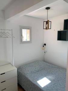 Photo de la galerie de l'établissement Appartement Côte bleue accès plage, à Sausset-les-Pins
