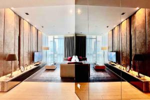Posezení v ubytování Luxurious in Prime Area Bangkok (PickupService)