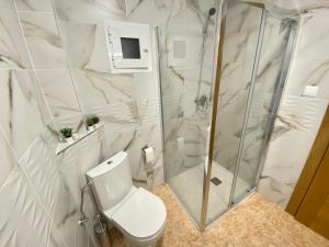 Kúpeľňa v ubytovaní Apartamento EL SOL DEL ZAPILLO + 4 fotografie