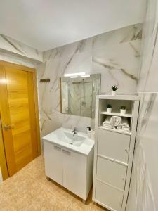 Kúpeľňa v ubytovaní Apartamento EL SOL DEL ZAPILLO