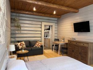 Fotografie z fotogalerie ubytování Апартаменти БАРВА v destinaci Beloberëzka