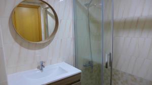 Kúpeľňa v ubytovaní Apartamentos Paradís Palmyra