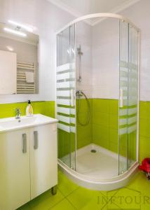 Kúpeľňa v ubytovaní Inftour President 3 Apartamento