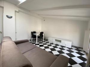 Gallery image of Chess House in Azzano Mella