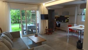 Gallery image of Sea Soul in Artemida +34 photos