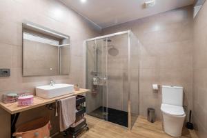 Ein Badezimmer in der Unterkunft BARCELONA´S TROPICAL OASIS