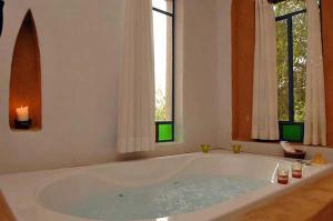 Φωτογραφία από το άλμπουμ του המקום של מירה'לה - חדרי אירוח קסומים, רומנטיים ומבודדים בחיק הטבע σε Mattat