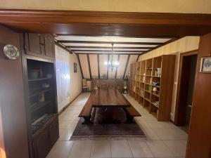 Η κουζίνα ή μικρή κουζίνα στο Gîte aux écuries Cerio +4 φωτογραφίες