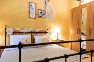 Postel nebo postele na pokoji v ubytování Villa Pigadi Nikiti beach vacation