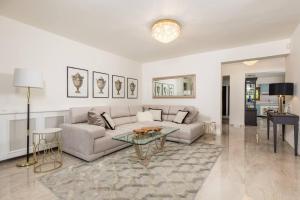 Χώρος καθιστικού στο Villa The Nest