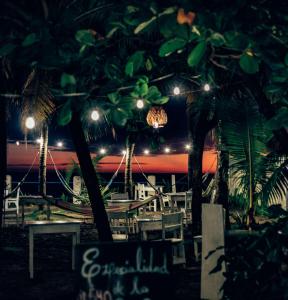 Restoranas ar kita vieta pavalgyti apgyvendinimo įstaigoje Casita de Playa BOMALU