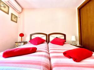 Fotografie z fotogalerie ubytování Estupenda Villa con Wifi, piscina privada, BBQ en Tenerife Sur v destinaci Adeje