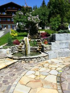 O grădină în afara Casa Larisch