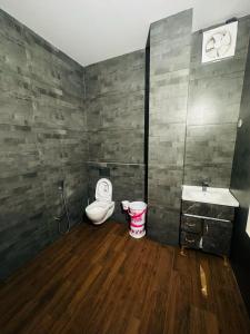 Koupelna v ubytování HOTEL SKYZ