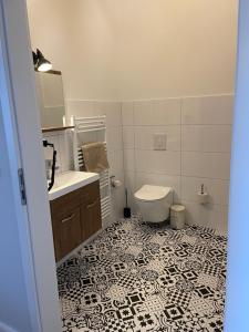 Gallery image of Großes, neu eingerichtetes Apartment mit Weitblick in die Natur in Neu Gaarz