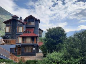 Fotografie z fotogalerie ubytování Nature's Paradise Dobhi @ Manali v destinaci Shirir