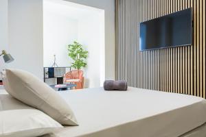 TV a/nebo společenská místnost v ubytování Valentin Suites