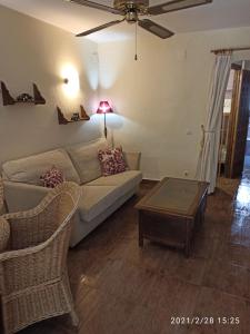 Fotografia z galérie ubytovania Apartamento urbanización Oasis Beach en Denia a 100 m de la playa v destinácii Denia