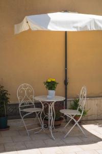 Patio nebo venkovní prostory v ubytování Di Fiore in Fiore LT free private parking + 4 fotografie