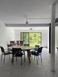 Fotografie z fotogalerie ubytování Spacieux appartement à La Villa Montagne v destinaci Le Carbet