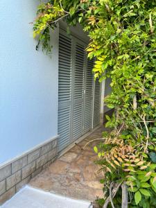 Vonkajšia záhrada v ubytovaní Apartments Villa Ohana