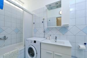Koupelna v ubytování Appartment Ksenija 4