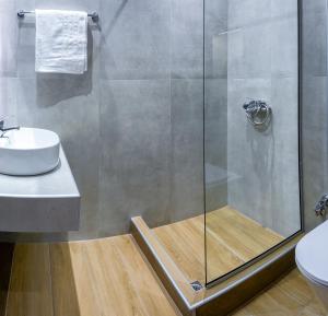 Gallery image of NikoleTakis Apartments in Paralia Panteleimonos