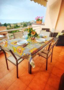 Balkón alebo terasa v ubytovaní Casa vacanze Magabù