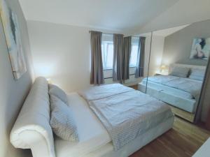 Кровать или кровати в номере Apartment Anita