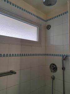 Bagno di STUDIO FONCTIONNEL dans HOTEL CARAYOU SPA PISCINES
