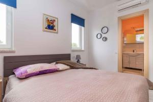 Gallery image of Holiday home in Tinjan - Istrien 44359 in Tinjan +29 photos