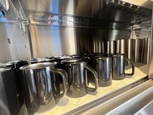 Een keuken of kitchenette bij SETO CLAS AJI THE SEASIDE HILLS RESORT