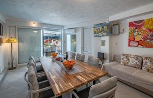 Istumisnurk majutusasutuses Villa Carmen