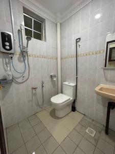 Phòng tắm tại 239 S2 # U Homestay