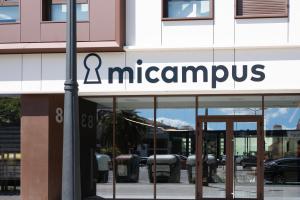 Certifikát, ocenenie alebo iný dokument vystavený v ubytovaní micampus Avenida del Puerto - Residencia de Estudiantes