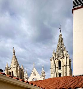 Fotografia z galérie ubytovania Amplio ático junto a la catedral v destinácii León