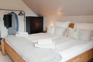 Postel nebo postele na pokoji v ubytování AUFTANKEN - Ferienwohnung Graf