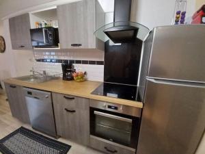 Afbeelding uit fotogalerij van residence de l'évèché 1 in Limoges +12 foto's