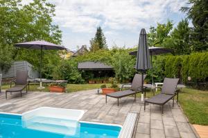 Bazén v ubytování enJoy Appartements nebo v jeho okolí