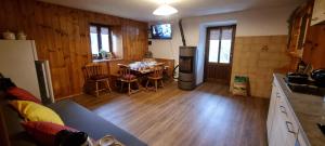 Køkken eller tekøkken på La Maison de Vetan