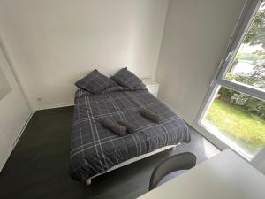 Zdjęcie z galerii obiektu T5 4 chambres Gratte ciel, Villeurbanne, meublé w mieście Villeurbanne