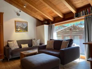 Posezení v ubytování Ferienwohnung Chalet Püzji
