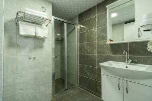 Koupelna v ubytování YAŞAM HOTEL